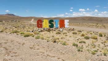 Chubut: los accidentados en la Ruta 4 son vecinos de Gastre. Chubut: los accidentados en la Ruta 4 son vecinos de Gastre.