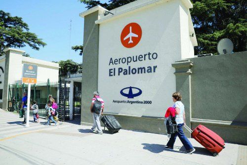 El aeropuerto de El Palomar era la base de operaciones de las lowcost.