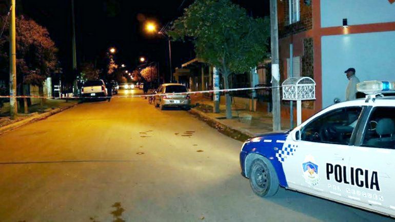 La Policía llegó rápidamente a la plaza Eva Perón y detuvo al acusado.