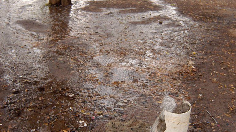 Consumimos el doble de agua que la media nacional