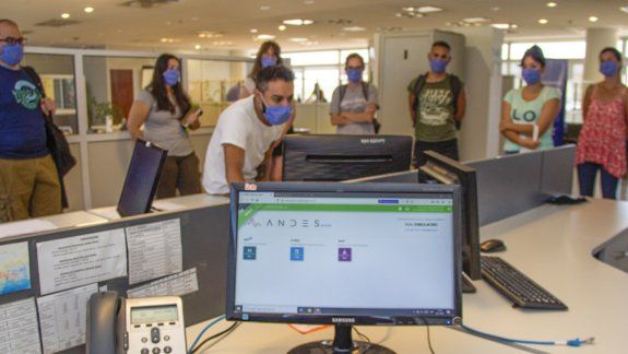 Convocan a voluntarios para sumarse al plan de vacunación