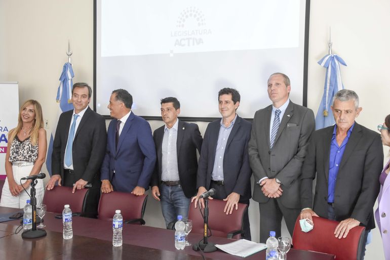 Koopmann inauguró una reunión del Foro de Vicegobernadores con los ministros De Pedro y Soria