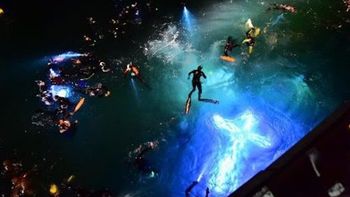 El Via Crucis submarino de Puerto Madryn. El Via Crucis submarino de Puerto Madryn.