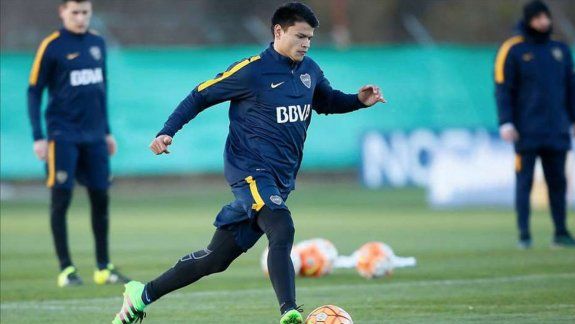 El delantero Walter Bou tiene todas las fichas para debutar de titular el domingo en la Bombonera ante Belgrano.