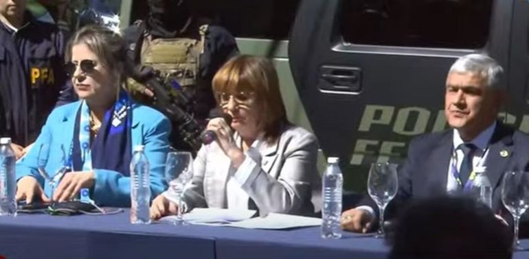 Patricia Bullrich dio detalles de la investigación por el triple femicidio en Florencio Varela: Tienen que tener la pena máxima