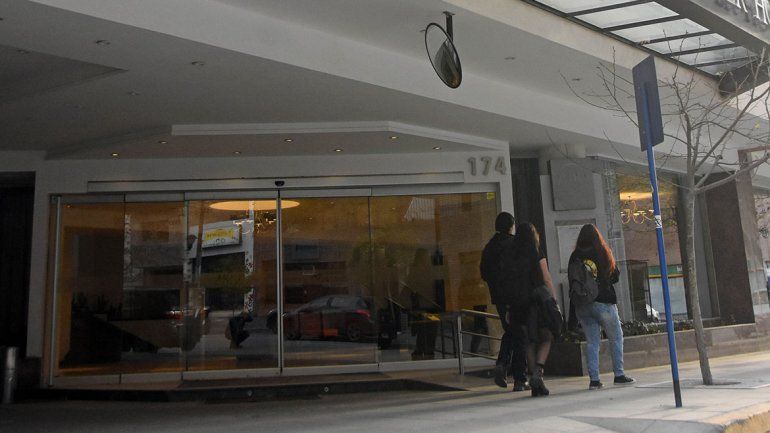 Quieren saber qué clase de turistas se alojan en la ciudad