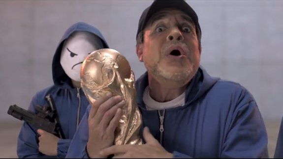 Bossi anticipa el Mundial con Diego