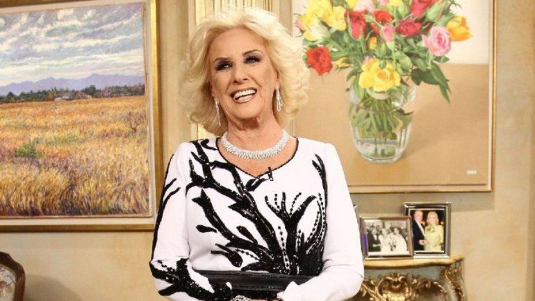 Mirtha vio la escena de Tinelli con una de las mellizas de Cinthia Fernández y le reclamó al conductor preservar la intimidad de la nena.