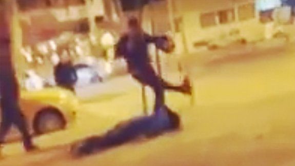 Brutal golpiza al presunto agresor de una mujer 