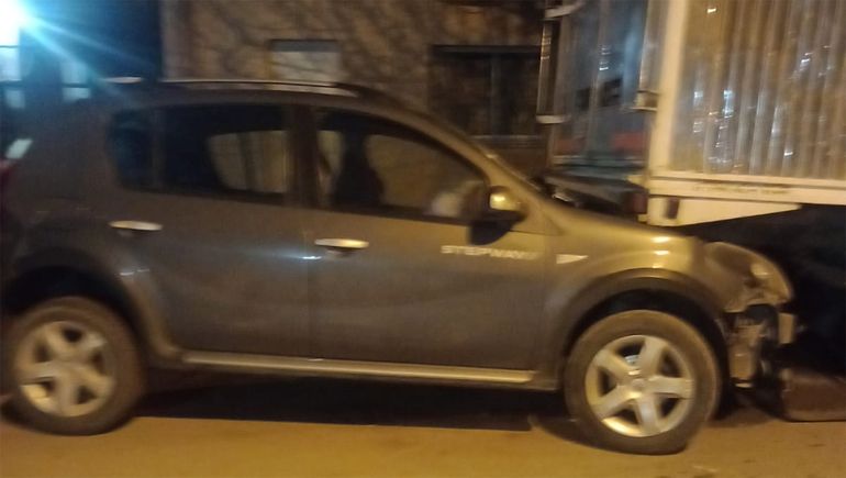 Fueron por un accidente de tránsito y terminaron descubriendo un robo