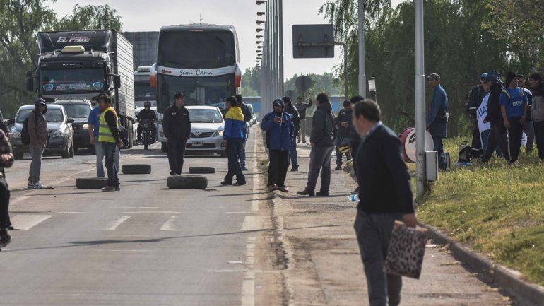 Desocupados de la construcción volverán a reclamar. Antes lo habían hecho con cortes de ruta.