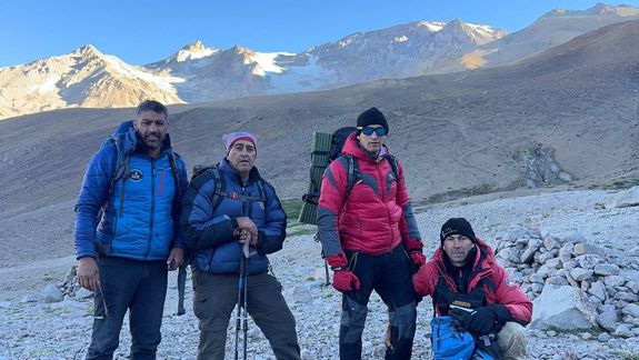 Quién es el montañista que se perdió y apareció tras un temporal de viento en Volcán Domuyo