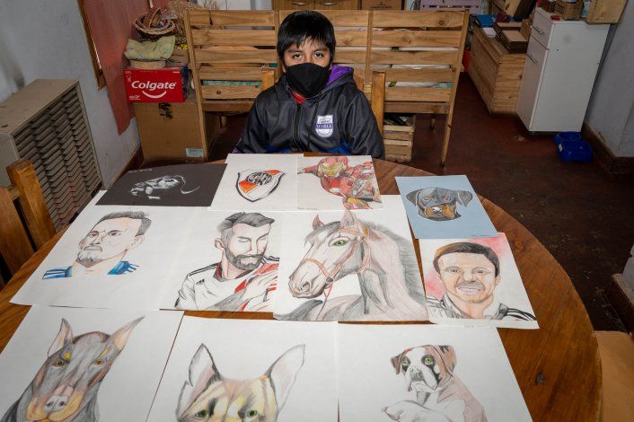 Tiene 12 años y con sus dibujos organiza campañas solidarias en San Martín de los Andes