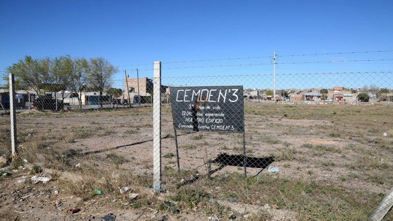 El terreno del ex CEMOE está cercado hace años por temor a usurpaciones.