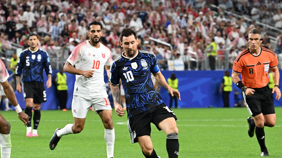 Árbitro designado para el partido de Argentina y Cabo Verde