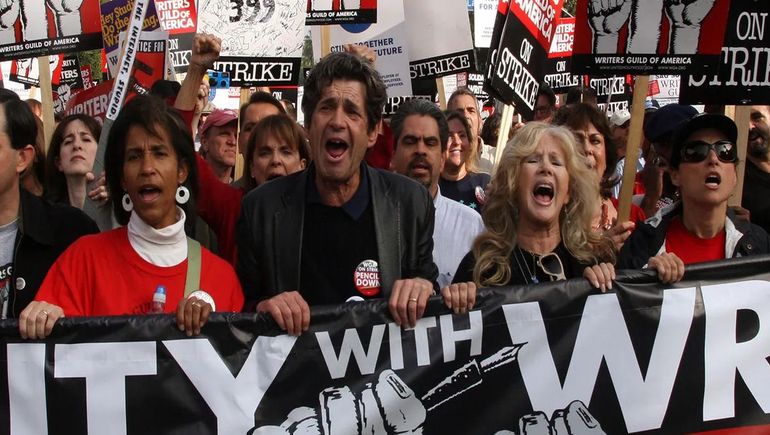 Hollywood: actores y guionistas se unen en lucha histórica