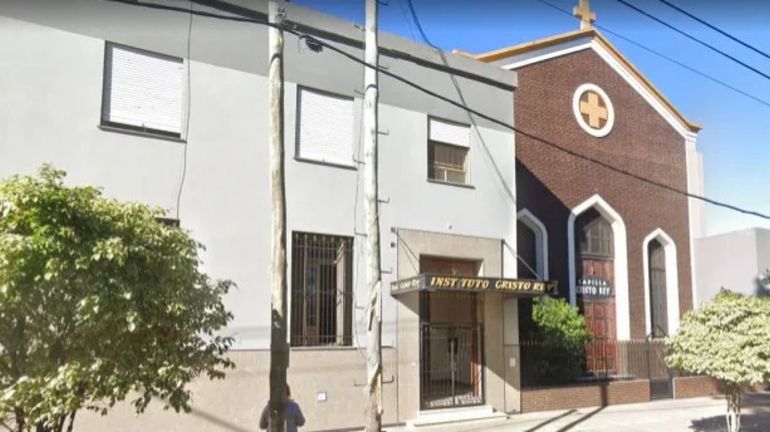 La violaron en una fiesta del colegio: Ya no tiene ganas de vivir