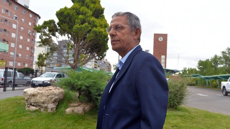 Pechi Quiroga se despachó contra el MPN por las obras públicas