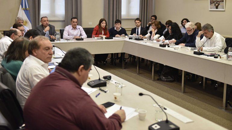 El Gobierno mejoró la oferta a los gremios universitarios: 24%