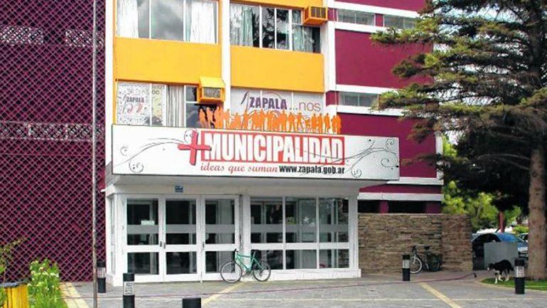 Municipales de Zapala paran y reclaman un aumento del 50%