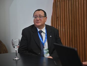 El CEO de VMOS, Gustavo Chabb, compartió en la AOG 2025 detalles de la obra emblemática del presente de Vaca Muerta.