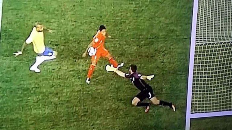 La jugada de la polémica