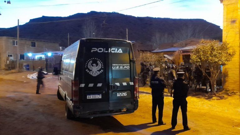 Detuvieron a cinco personas investigadas por el violento robo a un criancero