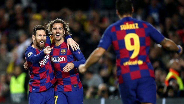 Un animal: Messi festejó su partido 700 en el Barsa con el gol 699 de su carrera