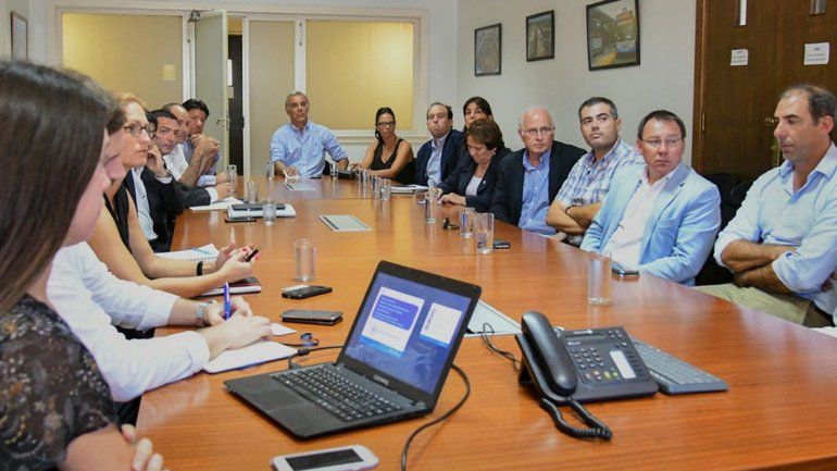 En Buenos Aires se detallaron las obras del aeropuerto de Chapelco.