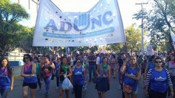 unco: docentes universitarios van a un paro por 48 horas unco: docentes universitarios van a un paro por 48 horas