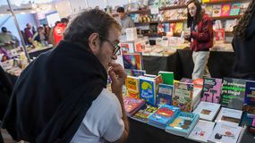 Feria del Libro de Neuquén 2026: el cronograma completo, día por día, con escritores y grandes invitados.