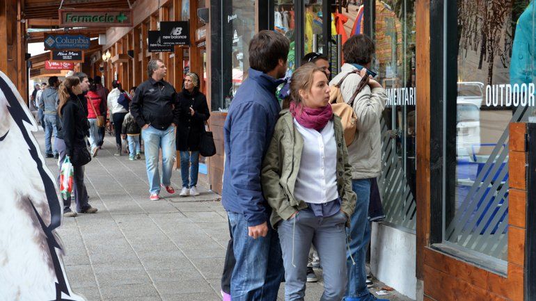 Villa la Angostura tendrá su propia tarjeta de descuentos