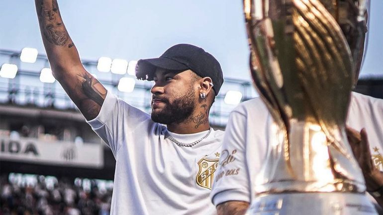 Neymar vuelve al Santos