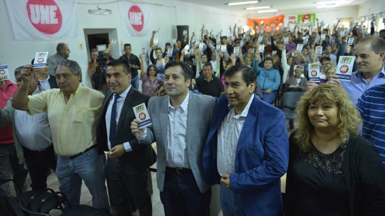 UNE propone a Ramón Rioseco como diputado nacional