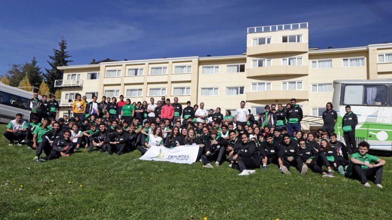La delegación neuquina ya está en Bariloche para los Juegos Epade