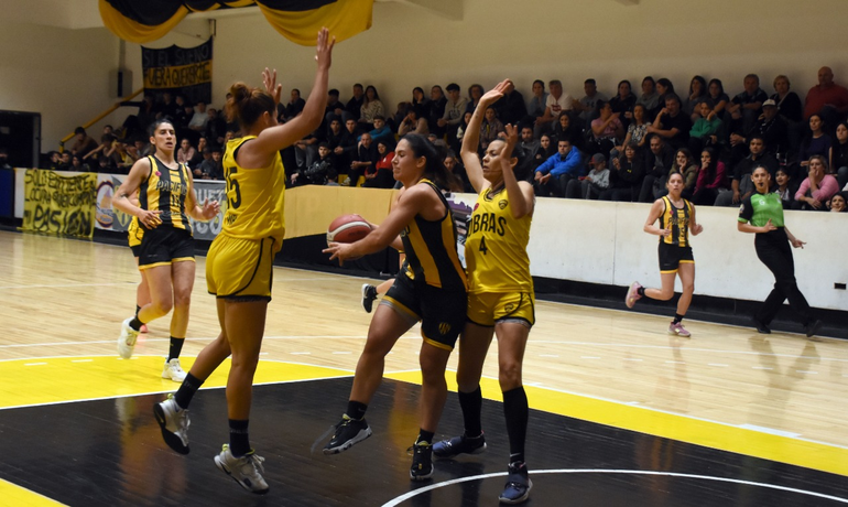 Las Decanas imparables en un Viejo Ramírez de fiesta: ahora bajaron a Obras