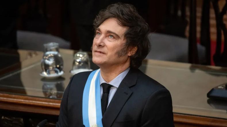 Javier Milei acorralado de cara a octubre