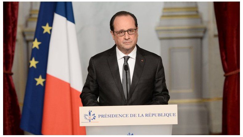 Hollande prometió destruir al ISIS