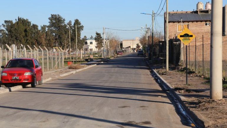 Inaugurarán 15 cuadras de asfalto en el barrio Huiliches