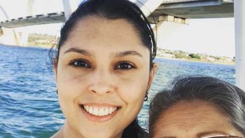 La hija de la turista brasilera muerta pide que le entreguen el cuerpo de su mamá para darle sepultura en Brasil. La hija de la turista brasilera muerta pide que le entreguen el cuerpo de su mamá para darle sepultura en Brasil.