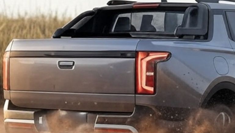 Así se proyecta la pickup compacta que lanzará BYD en noviembre. Foto: Instagram @jonathanmachado.