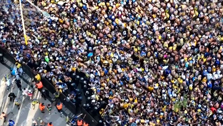 Los hinchas de Rosario Central fueron reprimidos. Los hinchas de Rosario Central fueron reprimidos.