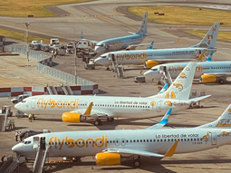 Flybondi era la única aerolínea que operaba en el paro. Flybondi era la única aerolínea que operaba en el paro.