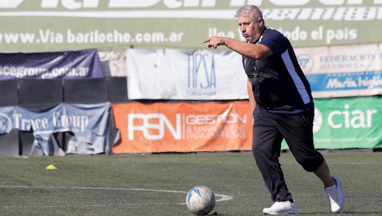 Primera práctica de Sergio Priseajniuc en el Albinegro