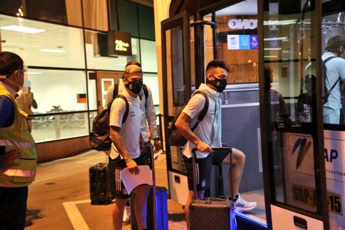 La Selección Nacional llegó a Lima para disputar un encuentro de la cuarta fecha de las Eliminatorias Qatar 2022