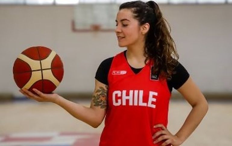 Paula Carrasco, la basquetbolista novia de Boric. Paula Carrasco, la basquetbolista novia de Boric.