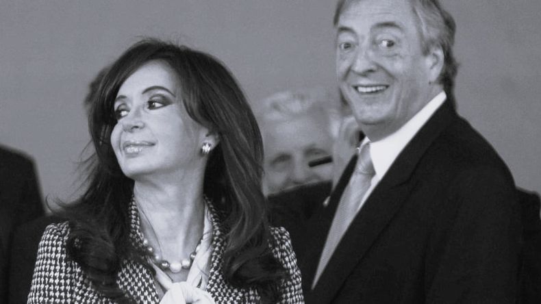 Dos décadas del cierre de exportaciones de Néstor Kirchner, una medida que terminó costando 12 millones de cabezas de ganado. | LM Neuquen Dos décadas del cierre de exportaciones de Néstor Kirchner, una medida que terminó costando 12 millones de cabezas de ganado.