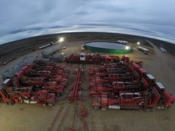 Palermo Aike, la apuesta shale de Santa Cruz que busca competir con Vaca Muerta. Palermo Aike, la apuesta shale de Santa Cruz que busca competir con Vaca Muerta.