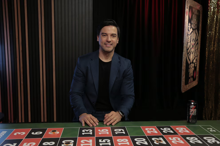 Chino Leunis Chino Leunis