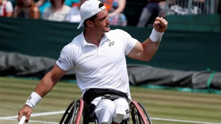 Lobito Fernández, en la final de Wimbledon